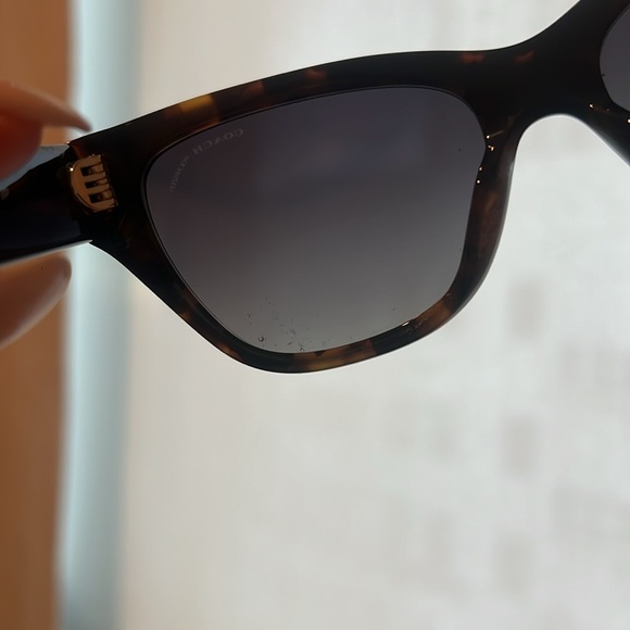 Coach Polarized Black/Dark Tortoise Sunglasses - Picture 7 of 11